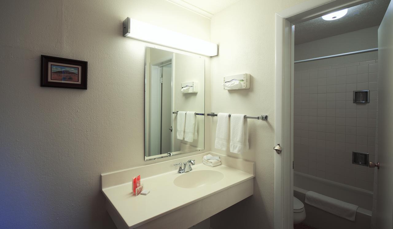 Roadrunner Lodge Motel Tucumcari Εξωτερικό φωτογραφία
