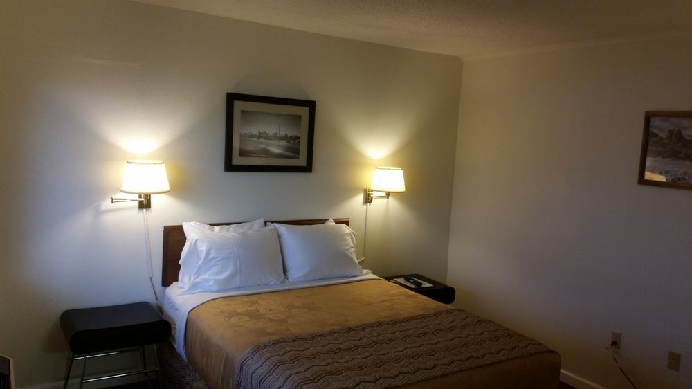 Roadrunner Lodge Motel Tucumcari Εξωτερικό φωτογραφία